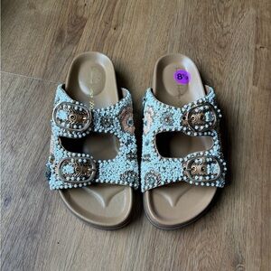 HOUSE OF HARLOW 1960 BEADED SANDALS